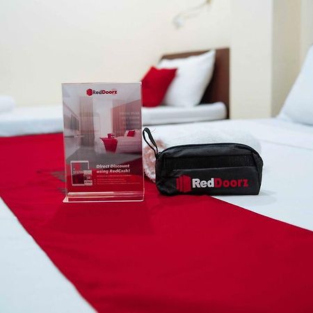Reddoorz Near Davao International Airport Hotel Екстериор снимка