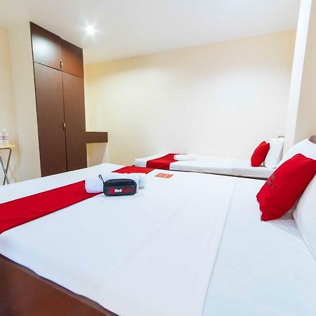 Reddoorz Near Davao International Airport Hotel Екстериор снимка