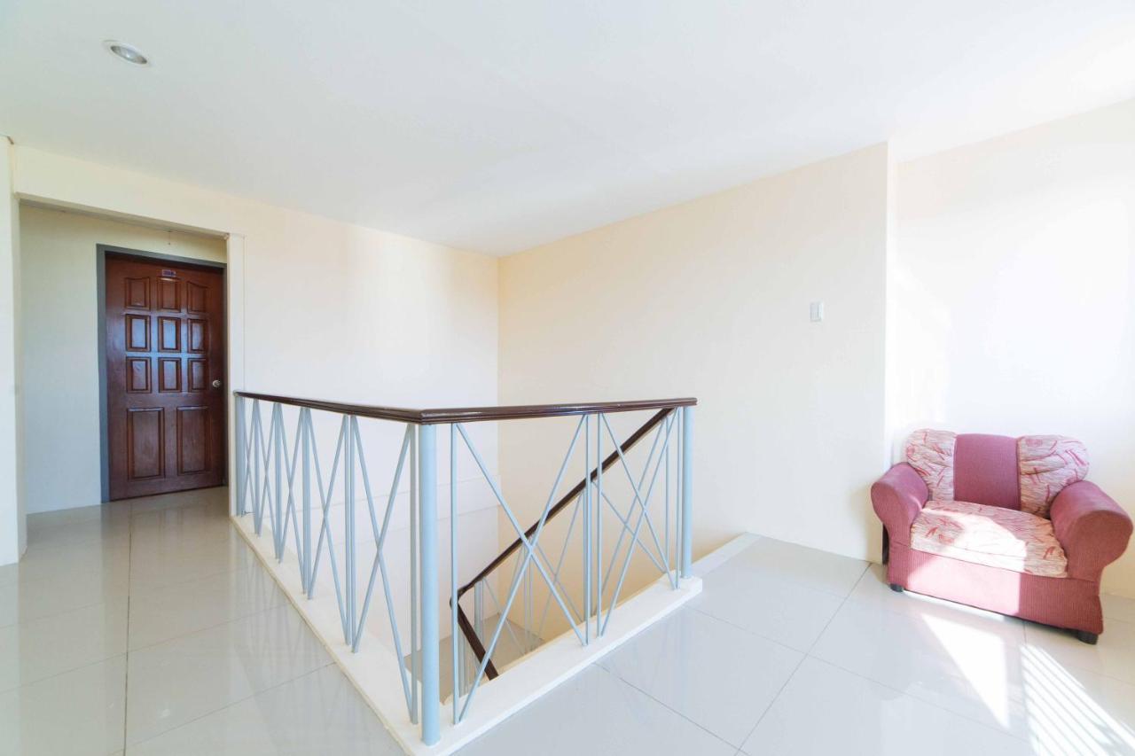 Reddoorz Near Davao International Airport Hotel Екстериор снимка