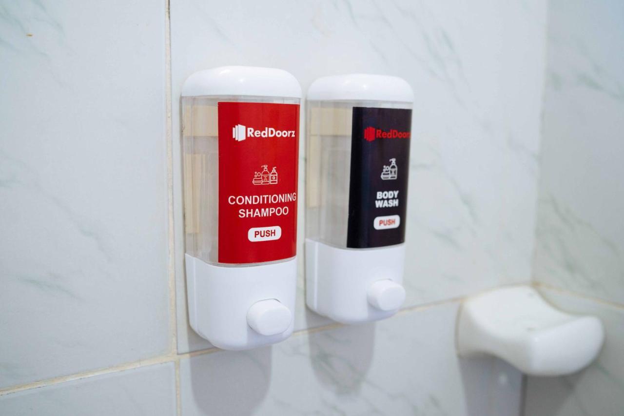 Reddoorz Near Davao International Airport Hotel Екстериор снимка