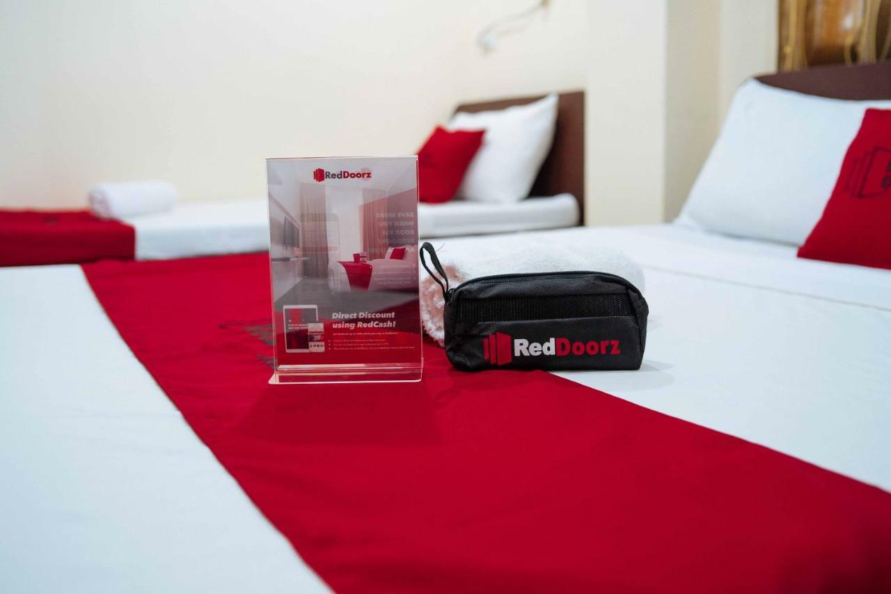 Reddoorz Near Davao International Airport Hotel Екстериор снимка